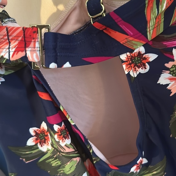 NWOT Women’s Kona Sol Keyhole Strap One Piece Swimsuit Size 14W - Picture 8 of 11